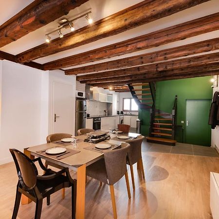 Le Balcon du Château - Appartement 75m2 en plein cœur de la Vielle Ville Annecy Exterior foto